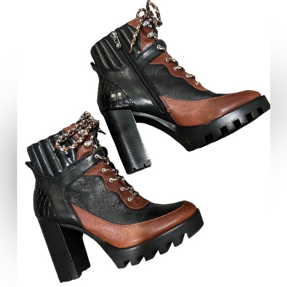 ANTONIO MELANI Shoes - Antonio Milani combat boots
